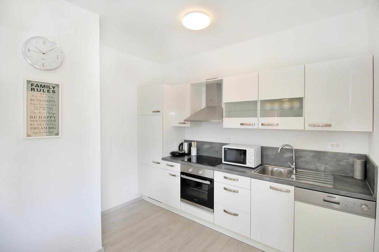 Bacan Family Apartments Кавтат Екстериор снимка